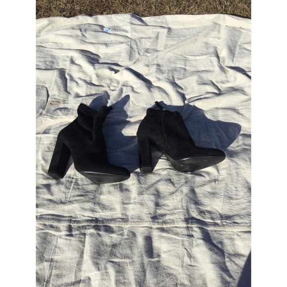 Steve Madden womens booties size 8M 8 sock boots black heels Edit textile vegan - Picture 3 of 10